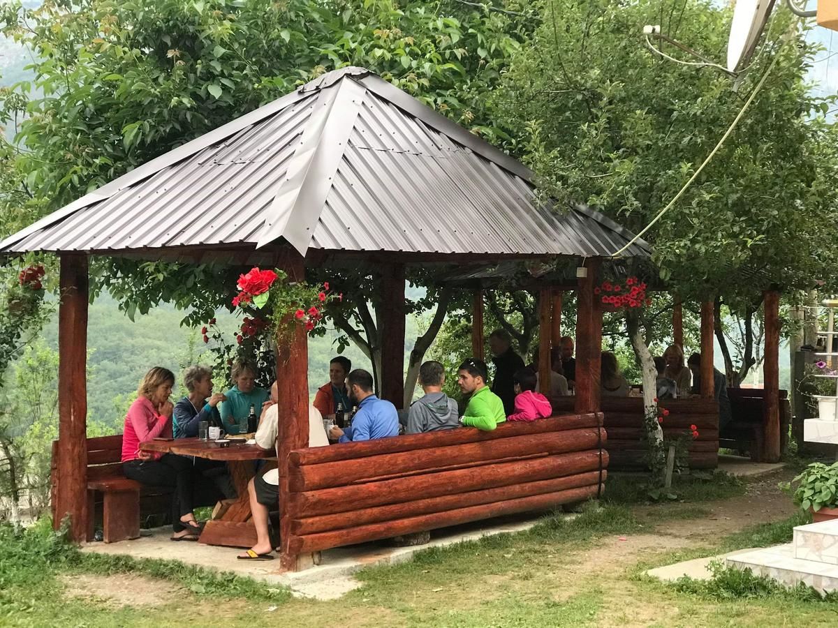 Гостевой дом Dedushi Guest house Vusanje-6