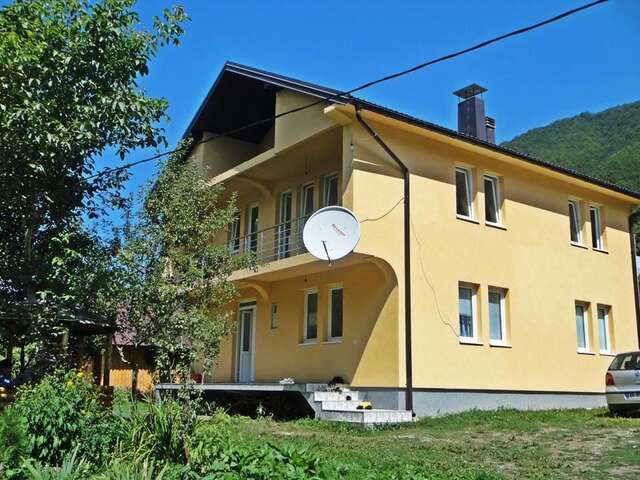 Гостевой дом Dedushi Guest house Vusanje-4