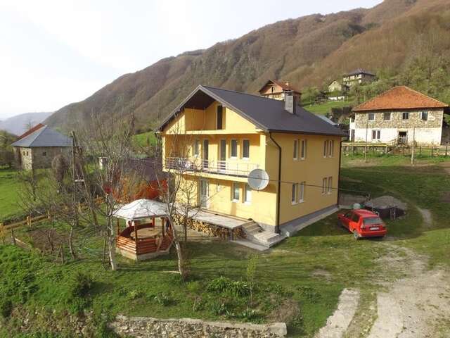 Гостевой дом Dedushi Guest house Vusanje-32